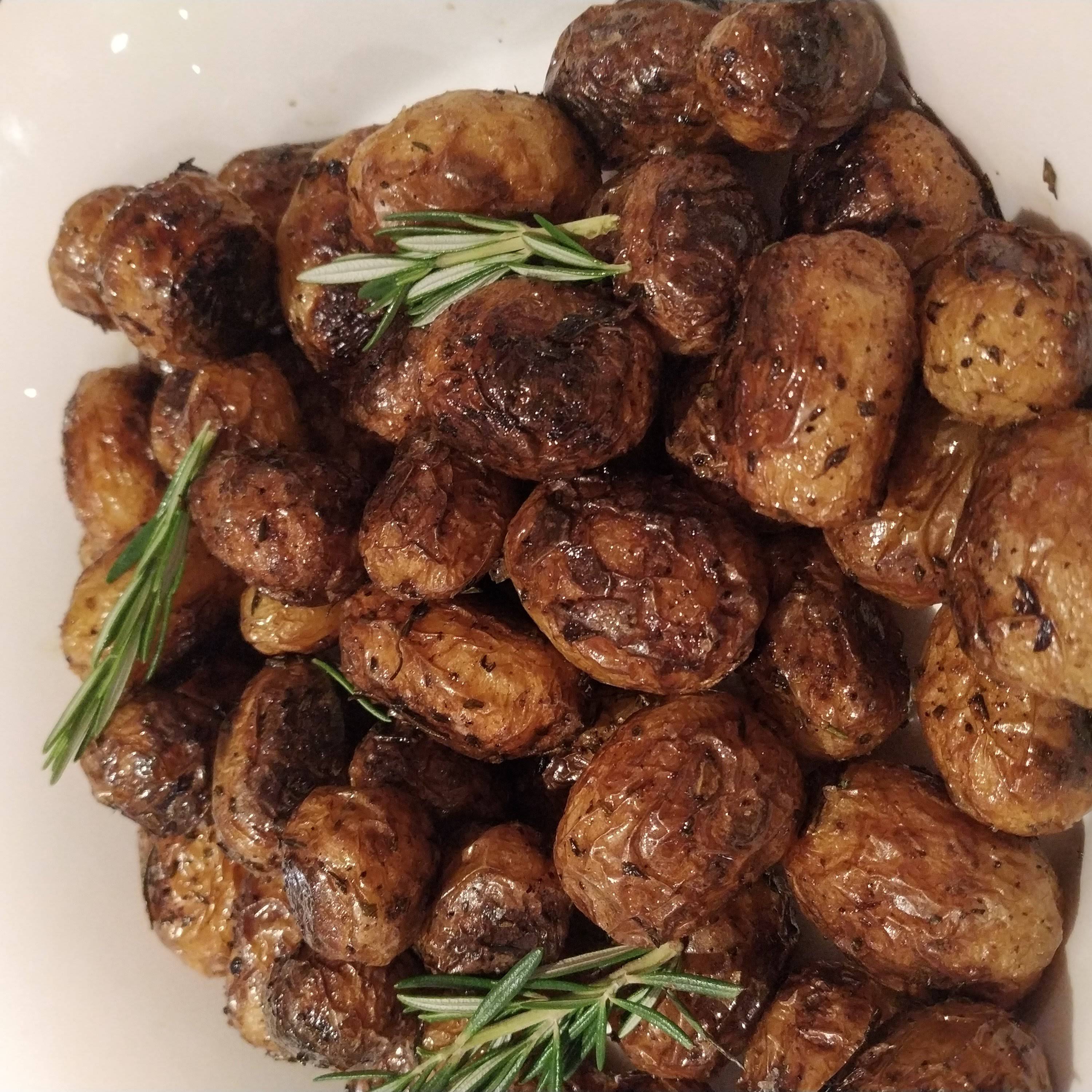 Herb And Garlic Roasted New Potatoes Recipe yhangry